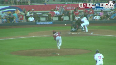 Matt O'Neill doubles (1) on a fly ball to center fielder Dylan Dreiling. Anderdson Rojas scores.