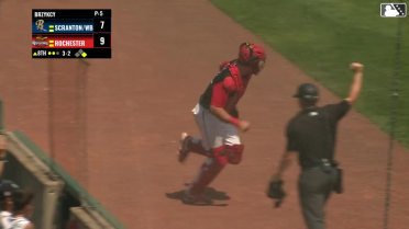 C.J. Stubbs makes catch into the dugout 