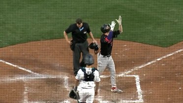 Zac Veen's three-hit game