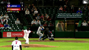 Eddy Yean In play, run(s) to RJ Schreck