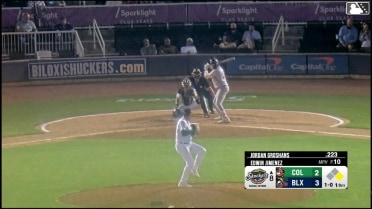 Jordan Groshans triples (3) on a fly ball to center fielder Dasan Brown. Luke Waddell scores.