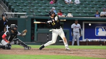 Grizzlies Runaway From Rawhide with 8-Run Sixth