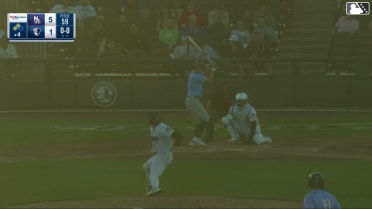 Jay Harry out on a sacrifice fly to center fielder Garrett Martin. Jackson Hornung scores. Eddie Micheletti Jr. to 3rd.