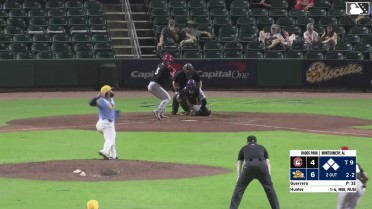 Cade Hunter doubles (8) on a line drive to right fielder Theo Gillen. Ruben Ibarra scores. Julio Carreras scores. Carter Graham to 3rd.