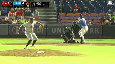 Dean Curley singles on a ground ball to center fielder Lonnie White Jr. Bennett Thompson scores.