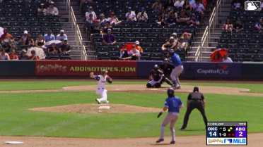 Chuckie Robinson homers (1) on a fly ball to left field. Jack Suwinski scores. Ryan Fitzgerald scores.