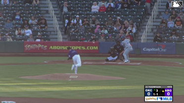 Seby Zavala triples (1) on a fly ball to left fielder Sterlin Thompson. Nick Senzel scores.