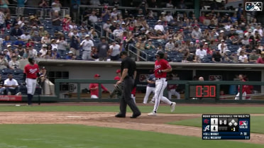 Jake McCarthy swats 464-foot solo home run to center