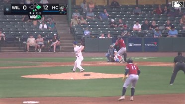 Filippo Di Turi doubles (5) on a fly ball to center fielder Jose Pirela. Frederi Montero scores.
