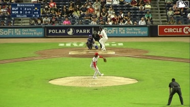 Romy Gonzalez singles on a ground ball to center fielder Daz Cameron. Mickey Gasper scores.