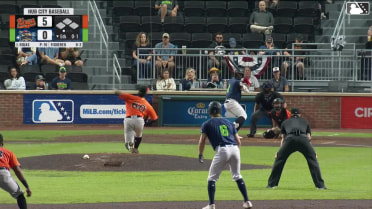 Gleider Figuereo singles on a line drive to center fielder Braylin Tavera. Antonis Macias scores. Luke Hanson scores. Maxton Martin to 2nd.