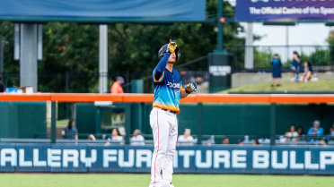 Ninth-Inning Rally Sends Space Cowboys Past El Paso
