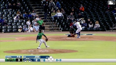 Hyungchan Um homers (2) on a fly ball to left center field.