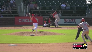 Diego Omana singles on a line drive to left fielder Adam Fogel. Austin Hendrick scores. Diego Omana to 2nd.