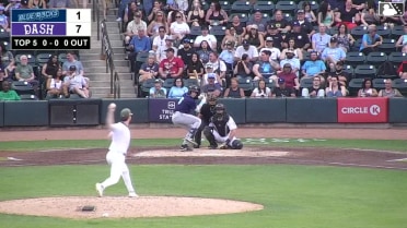 Devin Fitz-Gerald hits fifth homer in five games