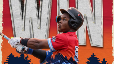 Pontooners Boat Race Sky Carp 9-2 with Six-Run Sixth, Earn Fifth-Straight Win