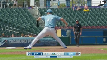 Justin Topa In play, run(s) to Hendry Mendez