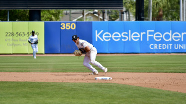 Magic Number Drops to Four Despite Loss in Finale for Shuckers