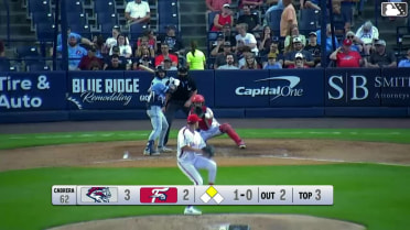 Corey Collins singles on a line drive to center fielder Pedro León. D'Andre Smith scores.