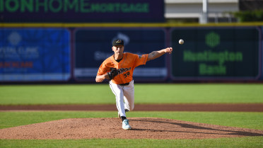 September 11: Schlesinger stellar, but Curve slam downs Ducks, 4-2