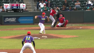 Hunter Fitz-Gerald homers (7) on a line drive to center field. Michael Arroyo scores.