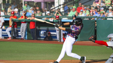 Lewis’ Two RBI Hits Spark Tortugas to 6-2 Win