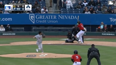 LuJames Groover out on a sacrifice fly to center fielder Nelson Rada. Ryan Waldschmidt scores. Anderdson Rojas to 3rd.