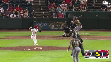 Bill Knight doubles (6) on a fly ball to center fielder Miguel Ugueto. Nick Raposo scores. Jared Sundstrom to 3rd.