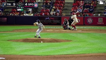 Jacob Hinderleider homers (2) on a fly ball to center field.
