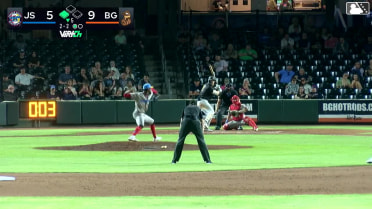 Theo Gillen triples (1) on a fly ball to right fielder Joel Dragoo. Ryan McCoy scores.