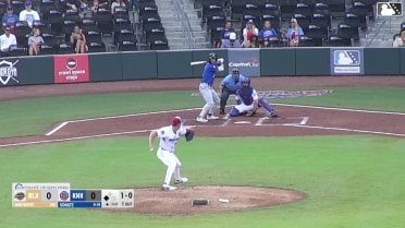 Mike Boeve out on a sacrifice fly to center fielder Andy Garriola. Andrew Fischer scores.