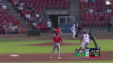 Ty Van Dyke In play, run(s) to Eduardo Tait