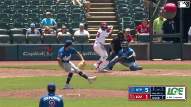 Héctor Rodríguez homers (9) on a fly ball to right center field.