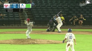 Frank Rodriguez doubles (6) on a line drive to right fielder Spencer Nivens. Taylor Young scores.