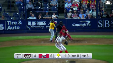Viandel Pena doubles (6) on a line drive to center fielder Pedro León. Seth Stephenson scores.