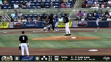 Thomas White fans seven batters in outing