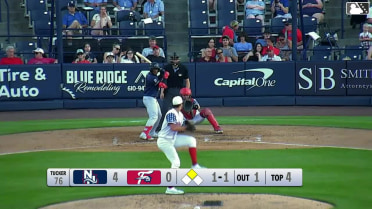 Braydon Tucker In play, run(s) to Victor Arias