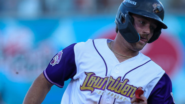 Vidourek Homers Twice but 4th Inning Flips Finale Against Fresno