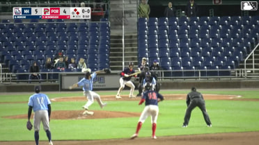 Aaron Munson In play, run(s) to Tyler McDonough
