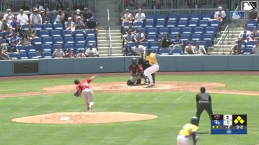 Joendry Vargas singles on a line drive to left fielder Clayton Gray. Easton Shelton scores. Jose D. Hernandez out at 3rd on the throw, left fielder Clayton Gray to third baseman Luis Mendez. Anson Aroz to 3rd.