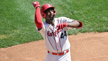 Calaz Homers Twice in Season Finale Win