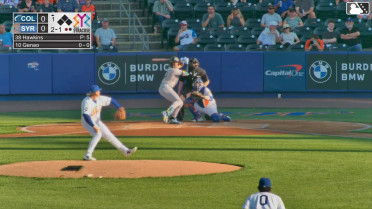 Angel Genao's solo homer (9)