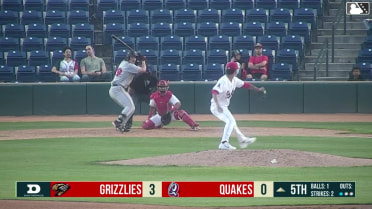 Tanner Thach triples (2) on a line drive to right fielder Lucas Ramirez. Roldy Brito scores. Ethan Holliday scores.