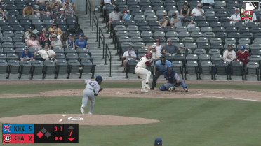 Kien Vu homers (2) on a fly ball to left field. Yerlin Confidan scores.