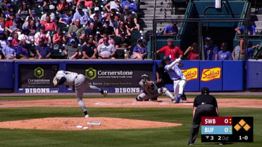 Riley Tirotta comes up with the clutch 2-run single