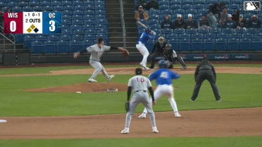 Derlin Figueroa singles on a line drive to left fielder Josh Adamczewski. Jose Cerice scores. Derlin Figueroa to 2nd.