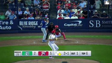 Conner Capel homers (11) on a fly ball to right center field. Andy Perez scores.