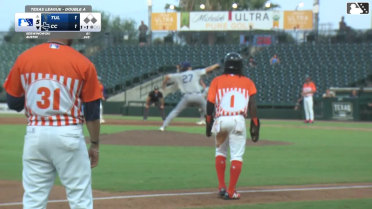 Adam Serwinowski Ball to Trevor Austin