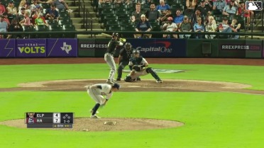 Clay Dungan homers (2) on a fly ball to right field.