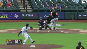 Trey Mancini doubles (15) on a line drive to left fielder Aaron Zavala. Josh Lowe scores. Denzer Guzman scores.